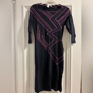 Diane Von Fursterberg Elegant Black and Pink Geometric Long Sleeve Dress